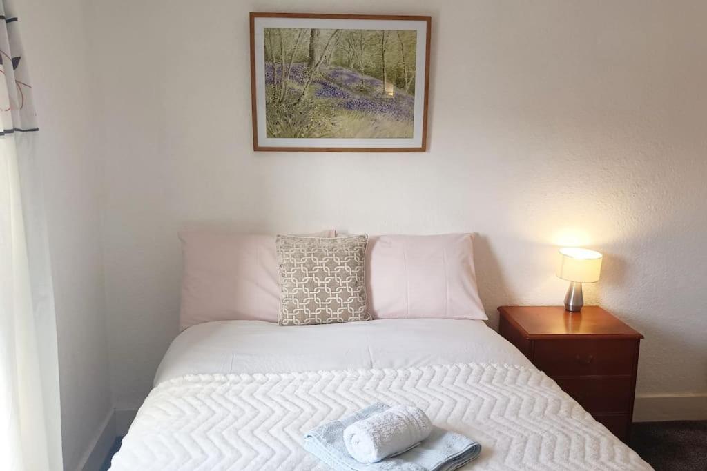 Cntrl Reading Modernized 3 Bedroom House Ngoại thất bức ảnh